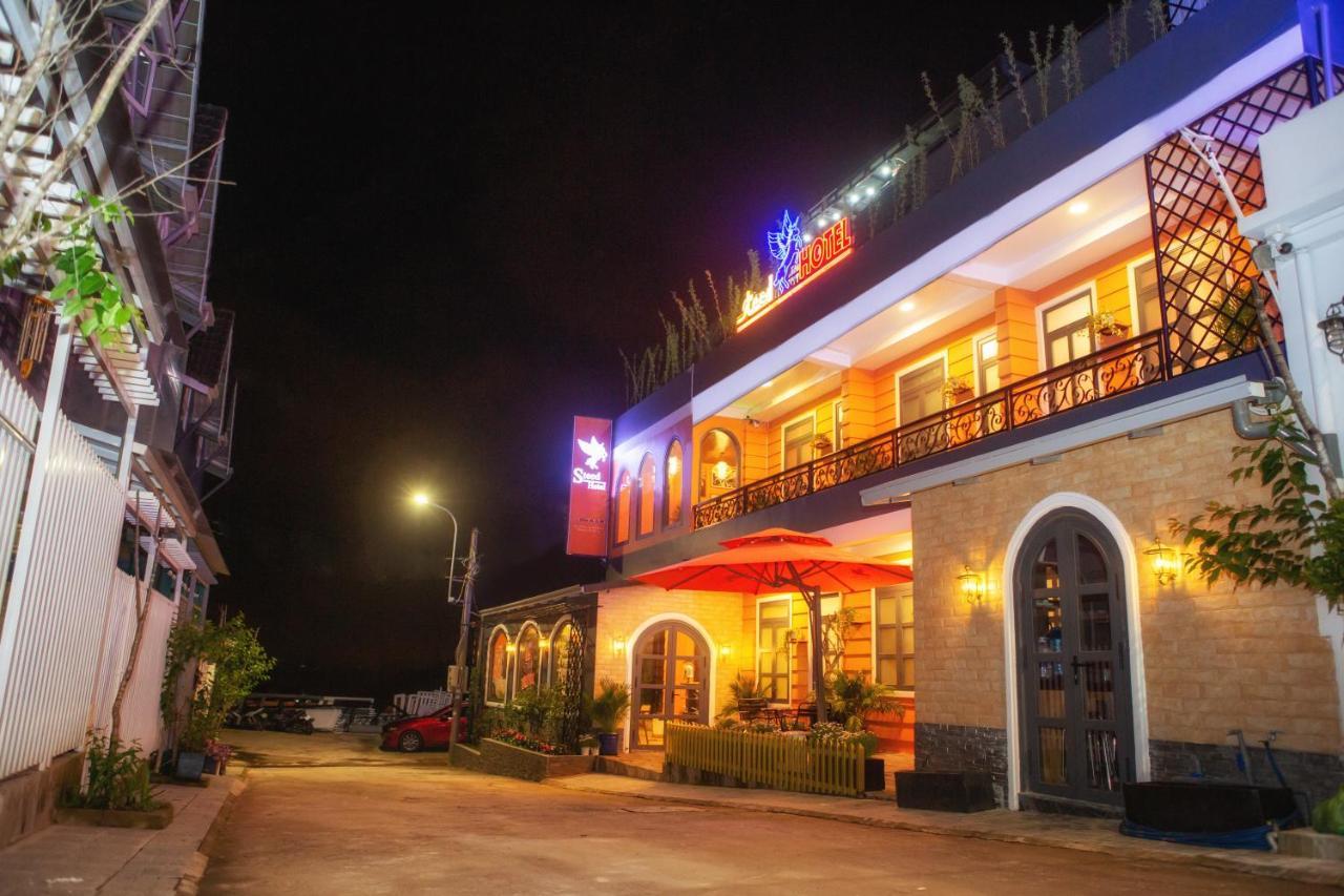 Steed Hotel Да Лат Екстериор снимка